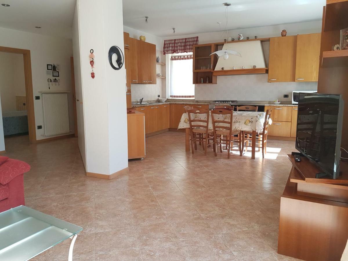 Casa Luca E Cristina Villa Mezzolago Buitenkant foto