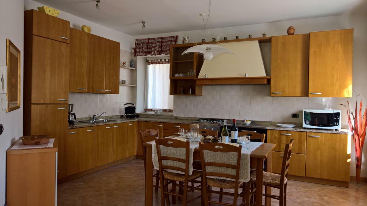 Casa Luca E Cristina Villa Mezzolago Buitenkant foto