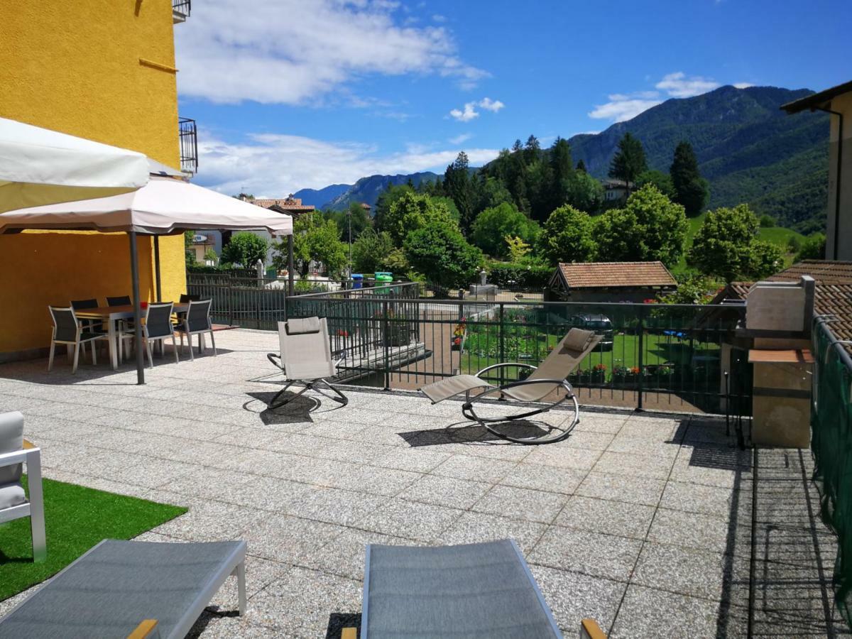 Casa Luca E Cristina Villa Mezzolago Buitenkant foto