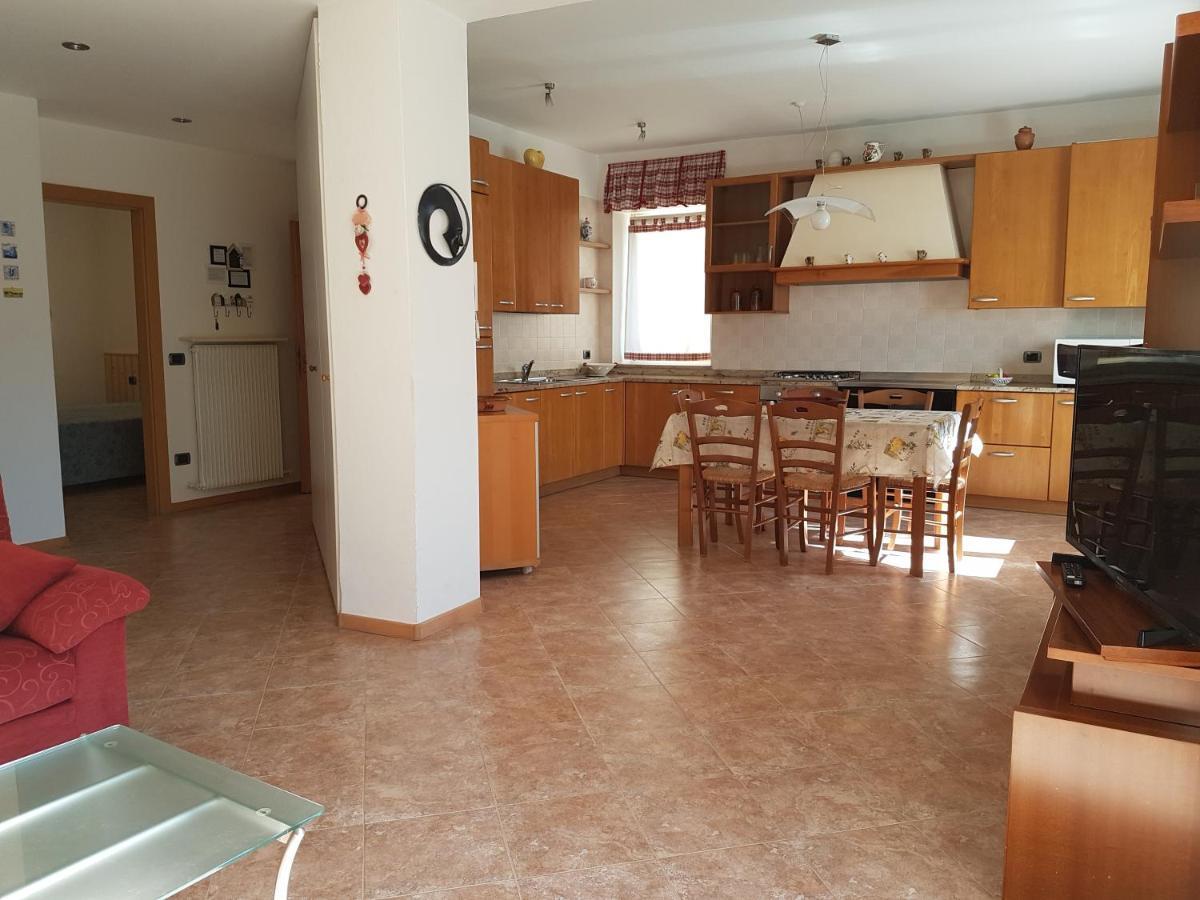 Casa Luca E Cristina Villa Mezzolago Buitenkant foto